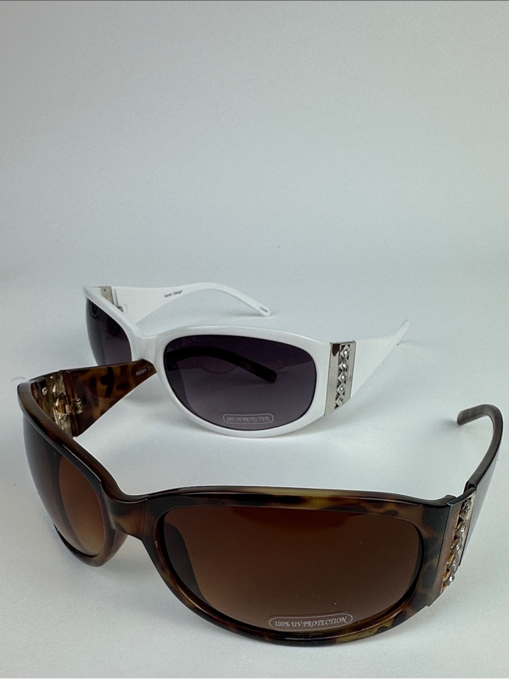 2 pair Tortoise and White Oversized Sunglasses with Gray/Brown Gradient Lenses